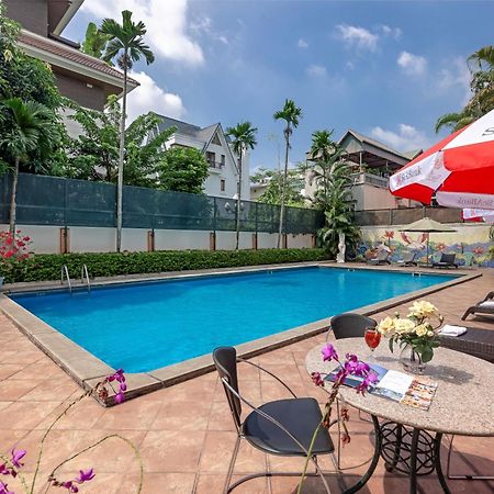 Oriental Palace Apartments Hanoi Bagian luar foto