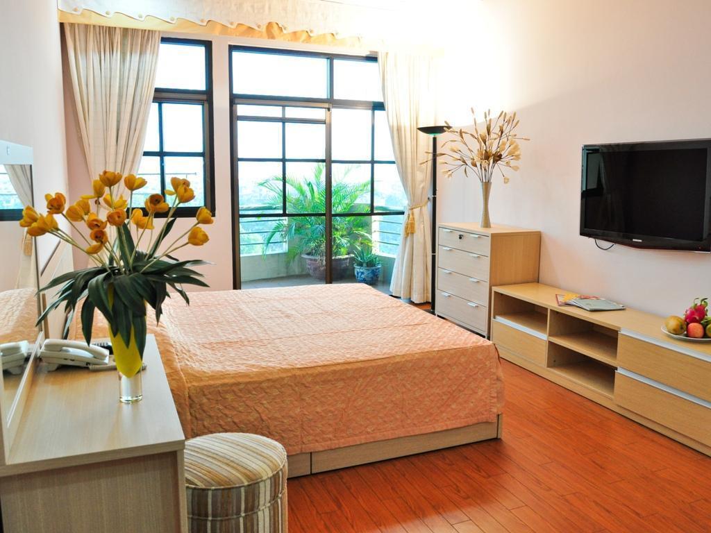 Oriental Palace Apartments Hanoi Bagian luar foto
