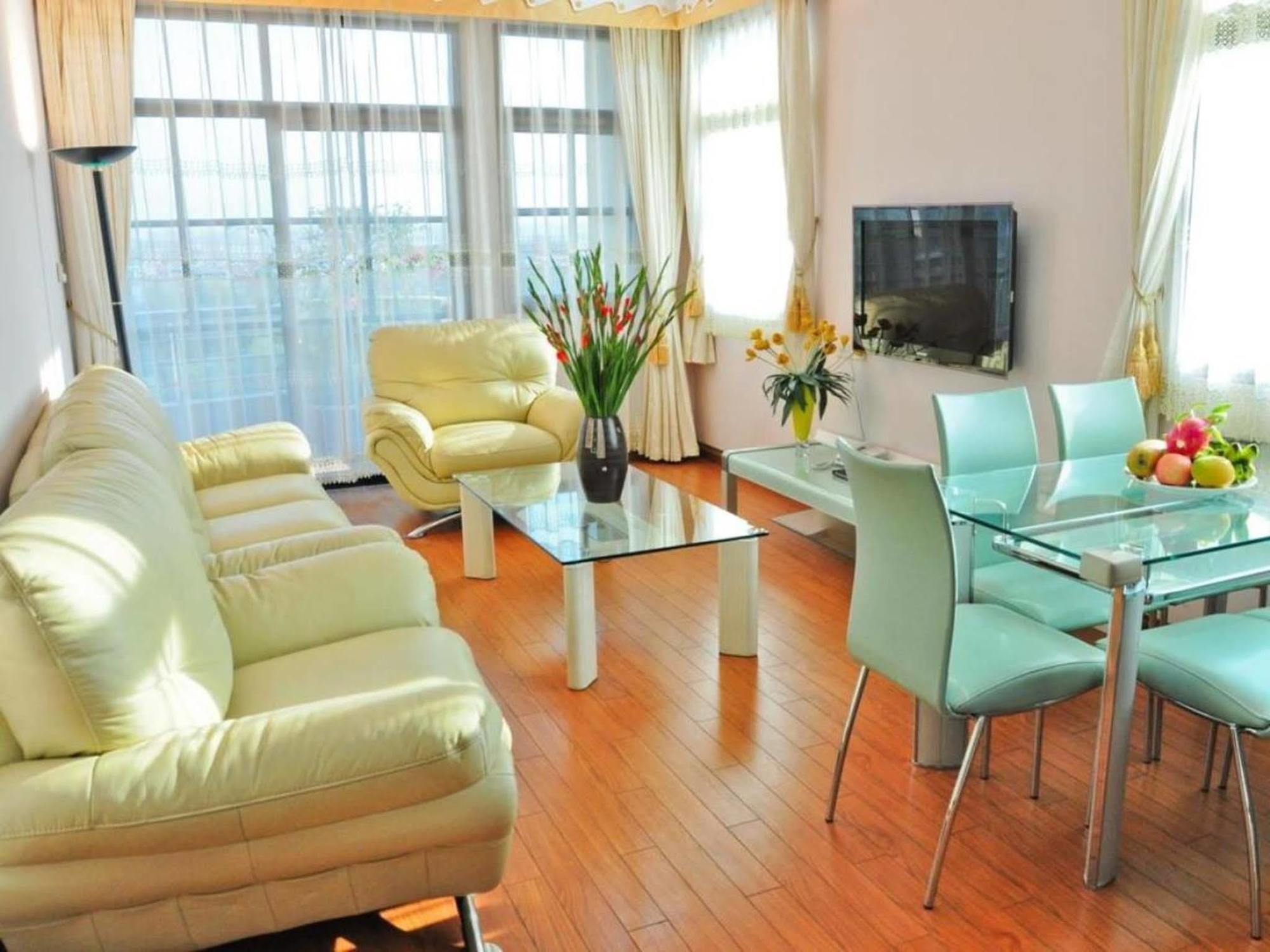 Oriental Palace Apartments Hanoi Bagian luar foto